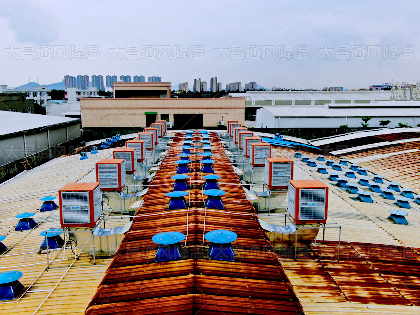 夏季車(chē)間怎么降溫？工業(yè)冷風(fēng)機(jī)有哪些優(yōu)勢(shì)？