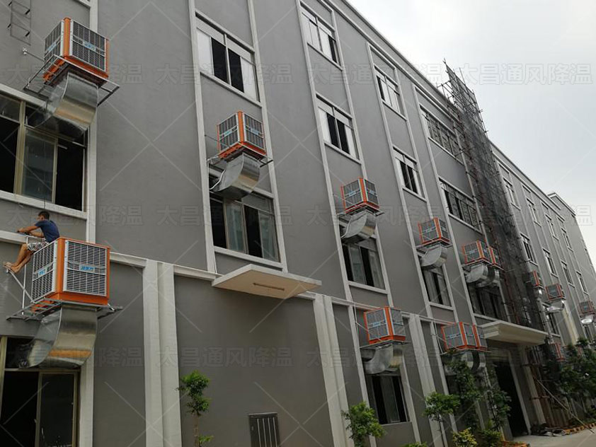 工業(yè)車間降溫該不該安裝節(jié)能省電的環(huán)?？照{(diào)？