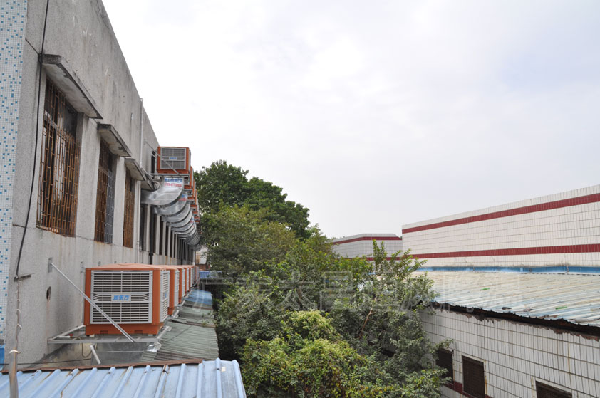 工廠太熱怎么降溫？廠房降溫水冷空調設備