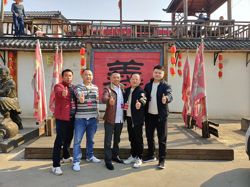 潤東方環(huán)?？照{團隊出游