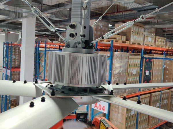 如何選擇工業(yè)大風扇廠家？這里有妙招